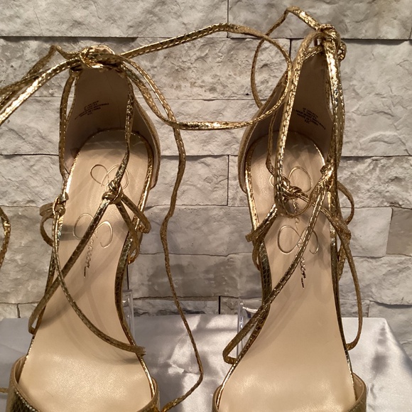 Jessica Simpson Valren Wedge Sandals - Picture 4 of 11